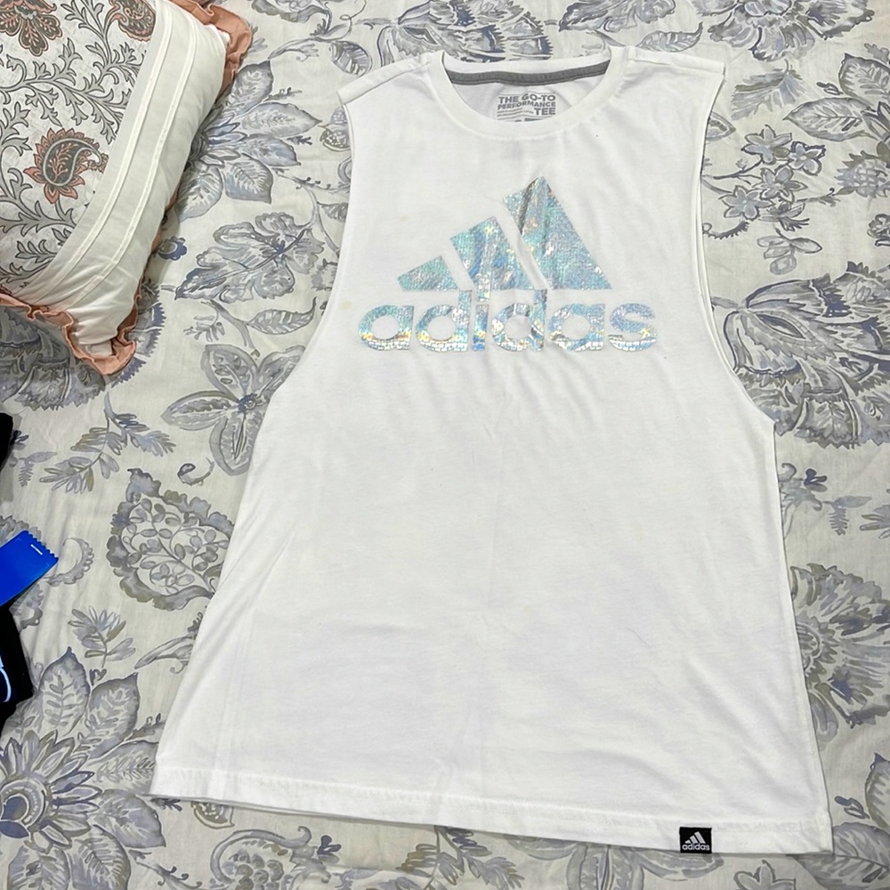 Adidas muscle tee XS